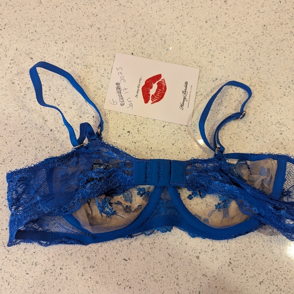 Whitney princess blue bra 34B - Picture 3 of 6